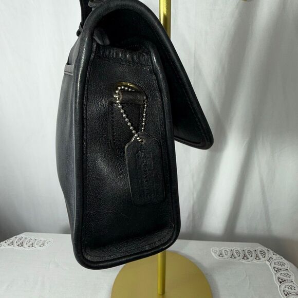 Vintage Coach Black Leather Station Bag 9870 No Strap Made in USA Turnlock Flap - Picture 5 of 15